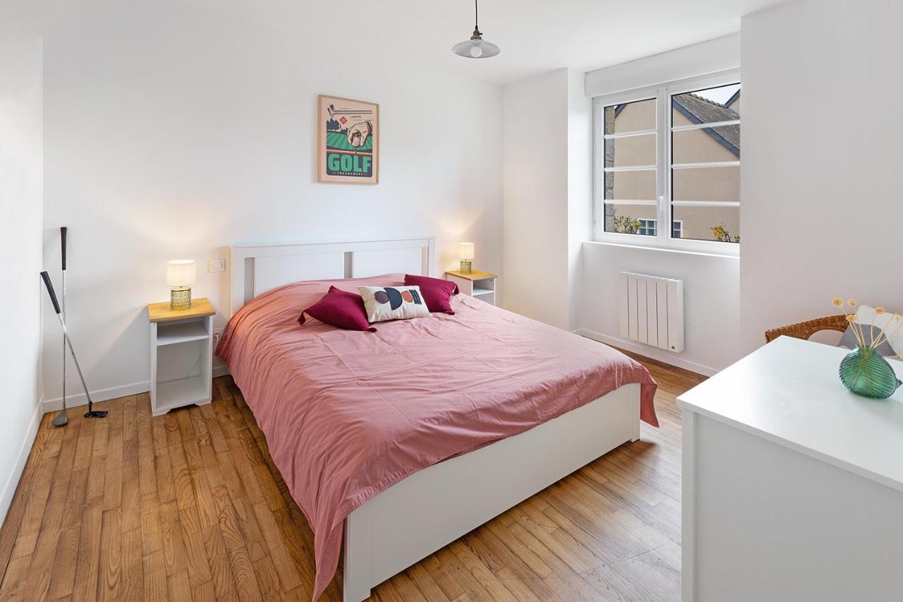 Loft British Au Pied Du Mont ! Apartment Pontorson Exterior photo